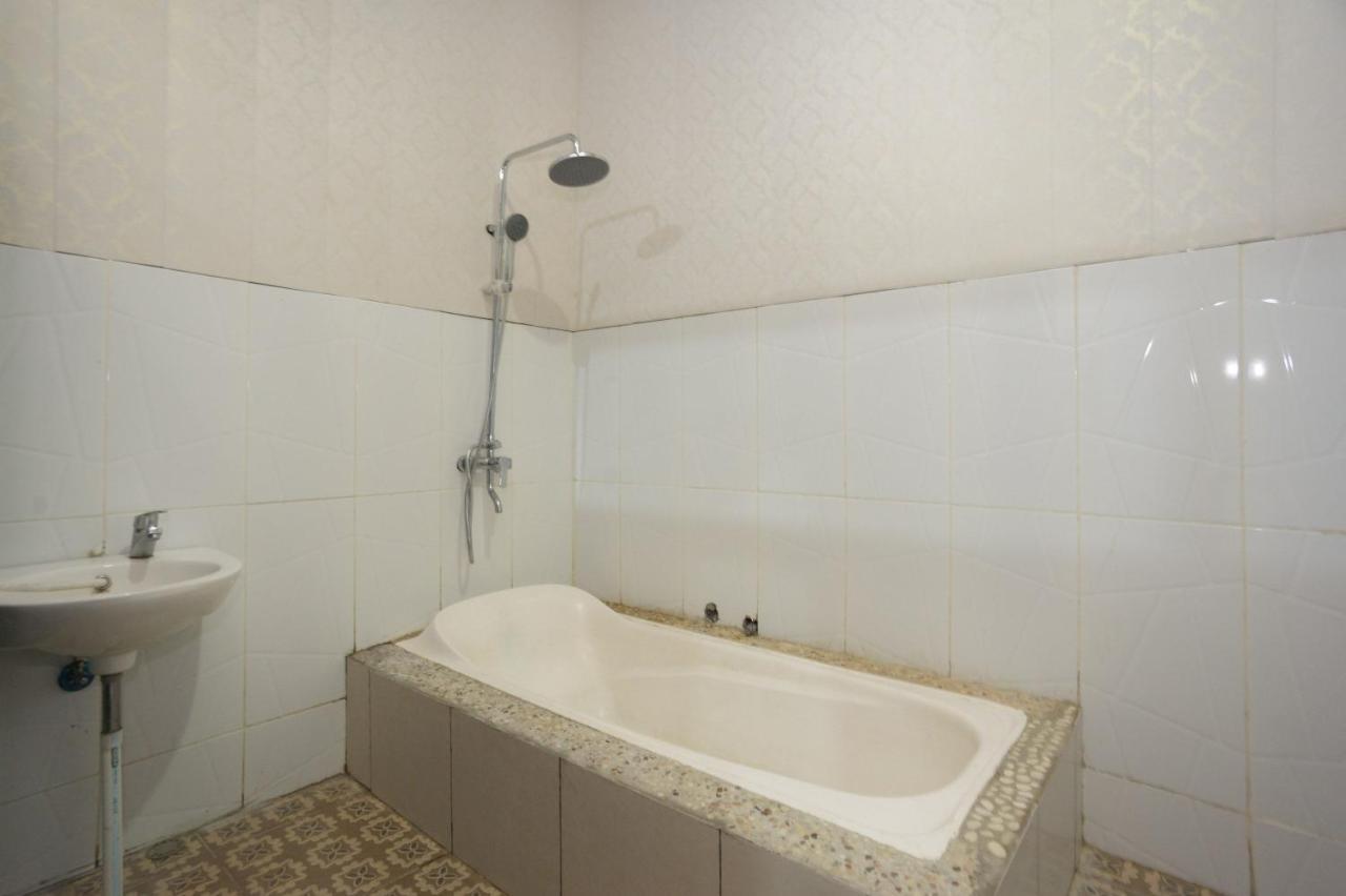 Urbanview Hotel Jib Bandar Lampung By Reddoorz Δωμάτιο φωτογραφία